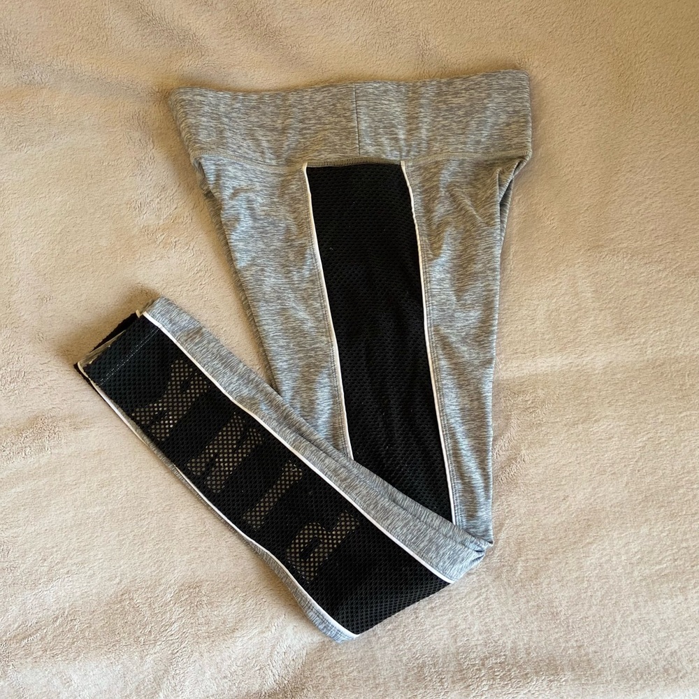 Pink by Victoria's Secret Gray and Black Leggings Sporty Design